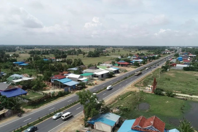 柬埔寨3号公路改扩建项目顺利通过终验 1.jpg